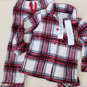 🆕️ 4T plaid PAJAMAGRAM holiday pajamas